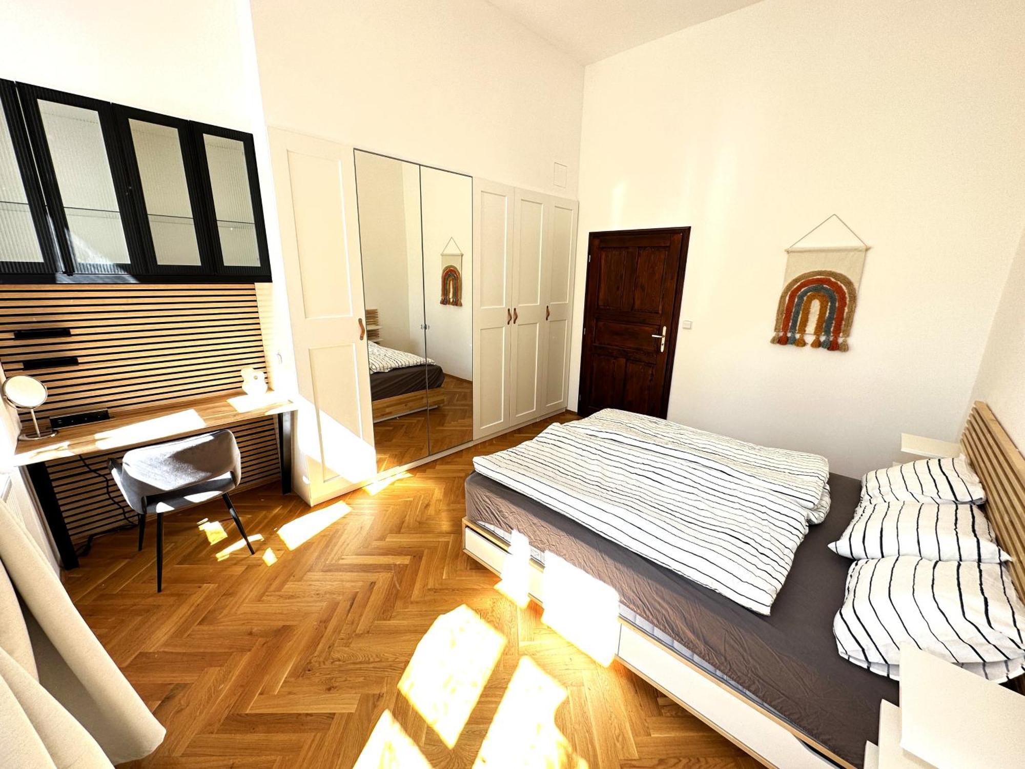 Black Eagle Apartments Praha Bagian luar foto